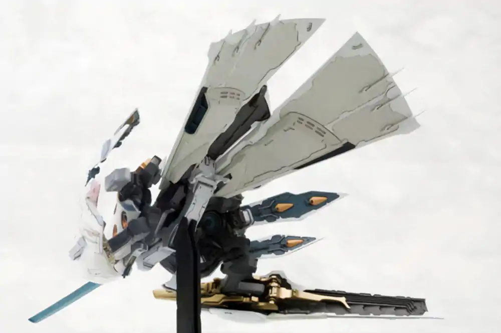 Ikaruga 1/144 Ginkei Műanyag modell készlet 16 cm termékfotó