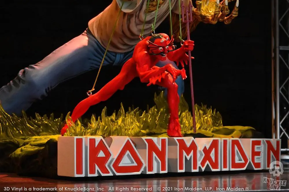 Iron Maiden The Number of the Beast 3D Vinyl szobor figura 20 x 21 x 24 cm termékfotó