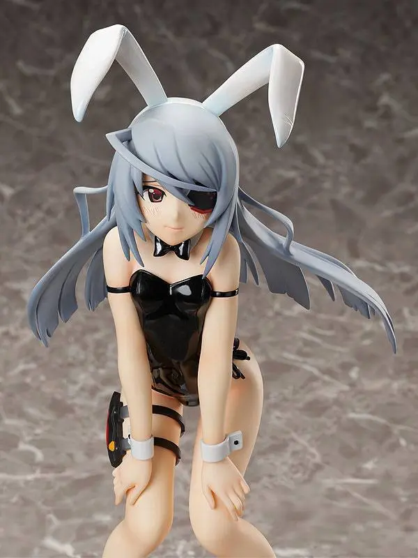 IS (Infinite Stratos) 1/4 Laura Bodewig Bareleg Bunny Ver. PVC szobor figura 36 cm termékfotó