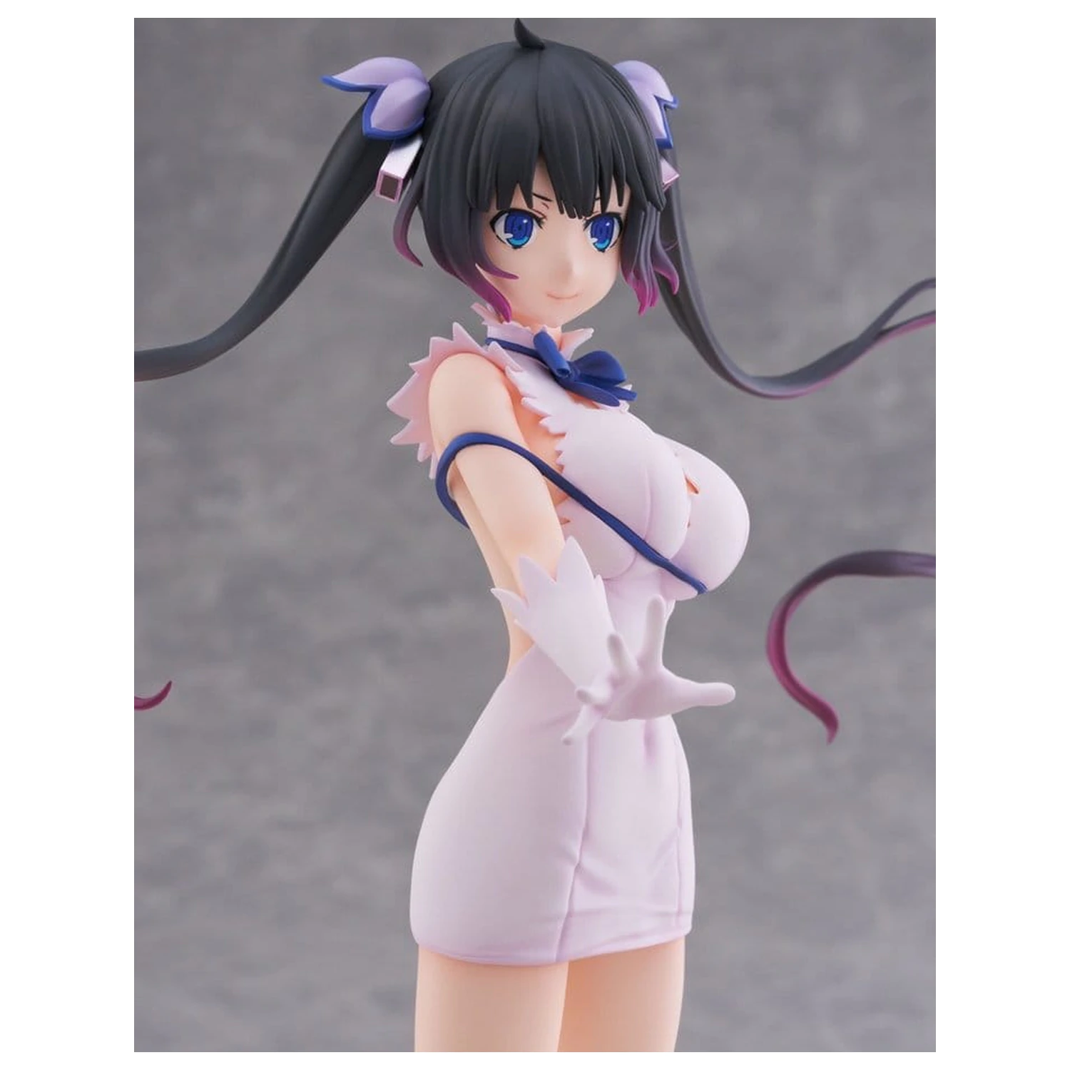Is It Wrong to Try to Pick Up Girls in a Dungeon? V 1/7 Hestia Divinity Unleashed Ver. AmiAmi PVC figura Limitált kiadás 24 cm termékfotó