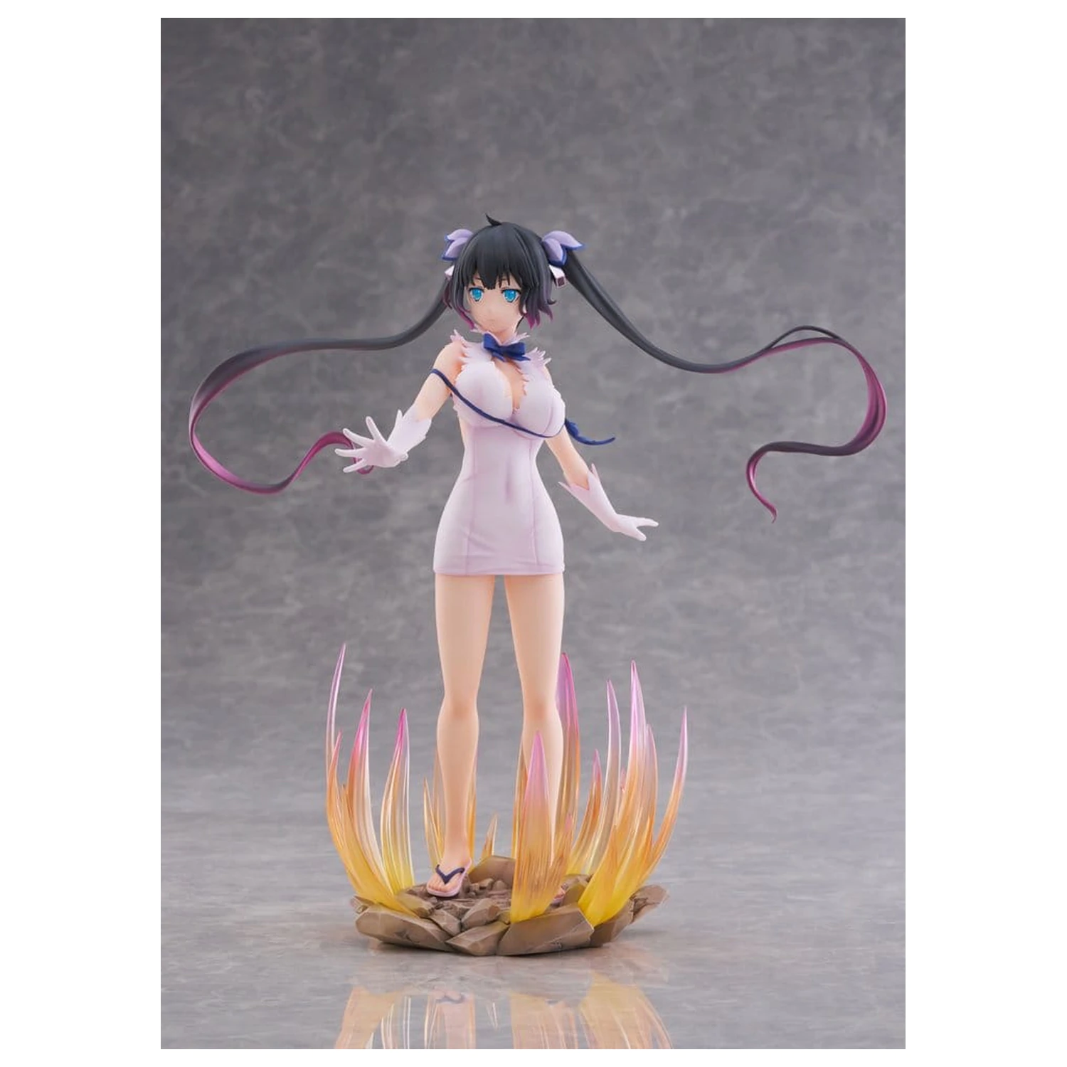 Is It Wrong to Try to Pick Up Girls in a Dungeon? V 1/7 Hestia Divinity Unleashed Ver. PVC figura 24 cm termékfotó