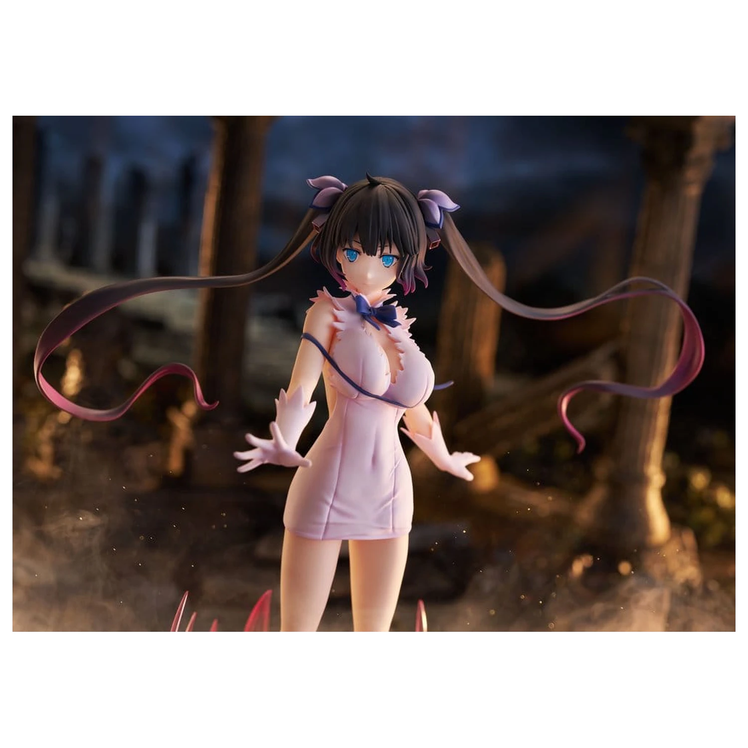 Is It Wrong to Try to Pick Up Girls in a Dungeon? V 1/7 Hestia Divinity Unleashed Ver. PVC figura 24 cm termékfotó