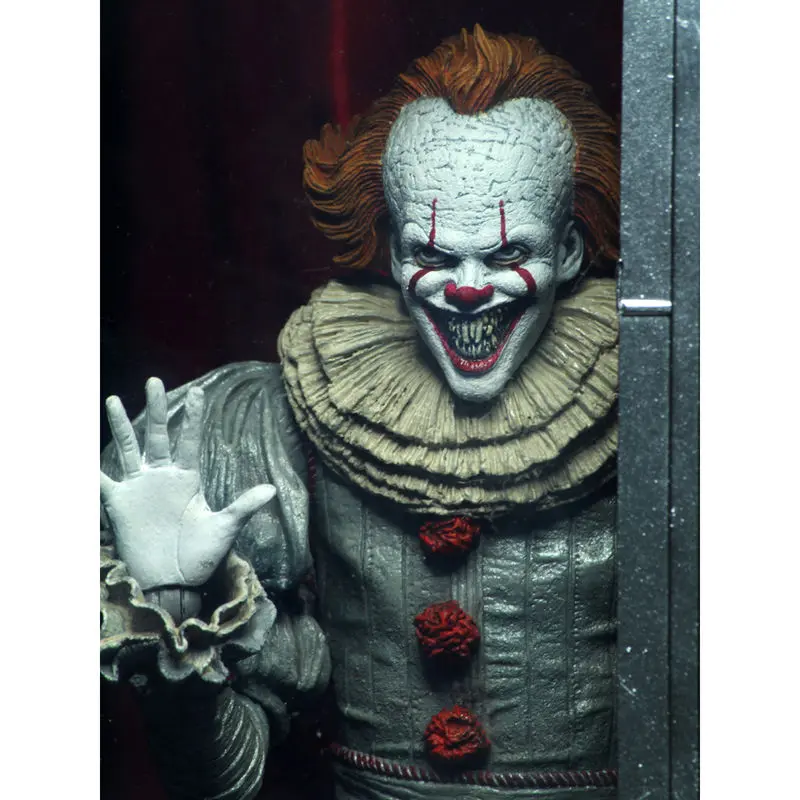 It Chapter 2 Pennywise figura 18cm termékfotó