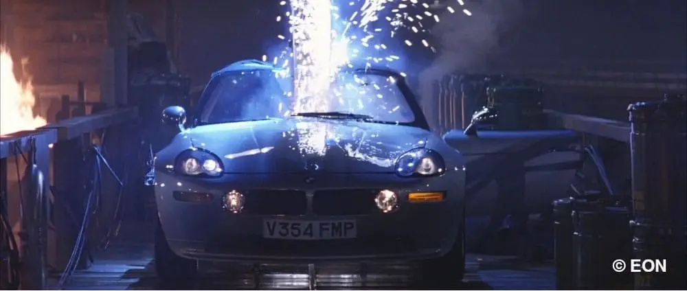 James Bond BMW Z8 (The World Is Not Enough) modell készlet termékfotó