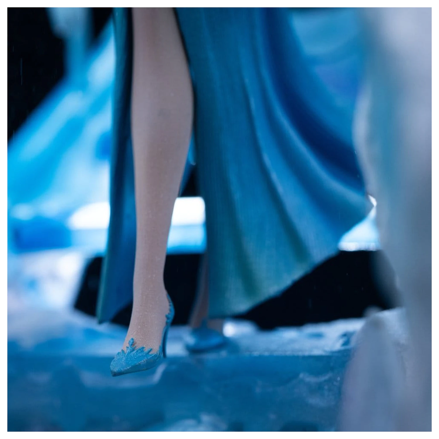 Jégvarázs Art Scale szobor figura 1/10 Elsa 23 cm termékfotó