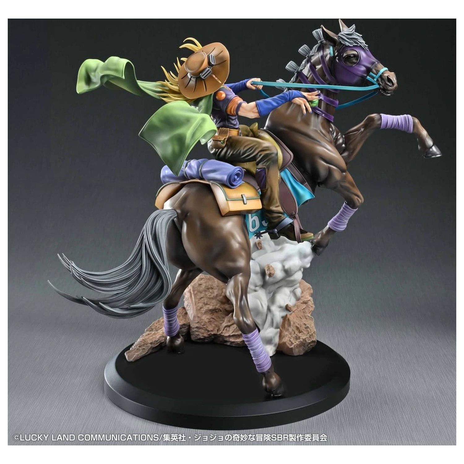 JoJo's Bizarre Adventure: Steel Ball Run Gyro Zeppeli & Valkyrie figura 31 cm termékfotó