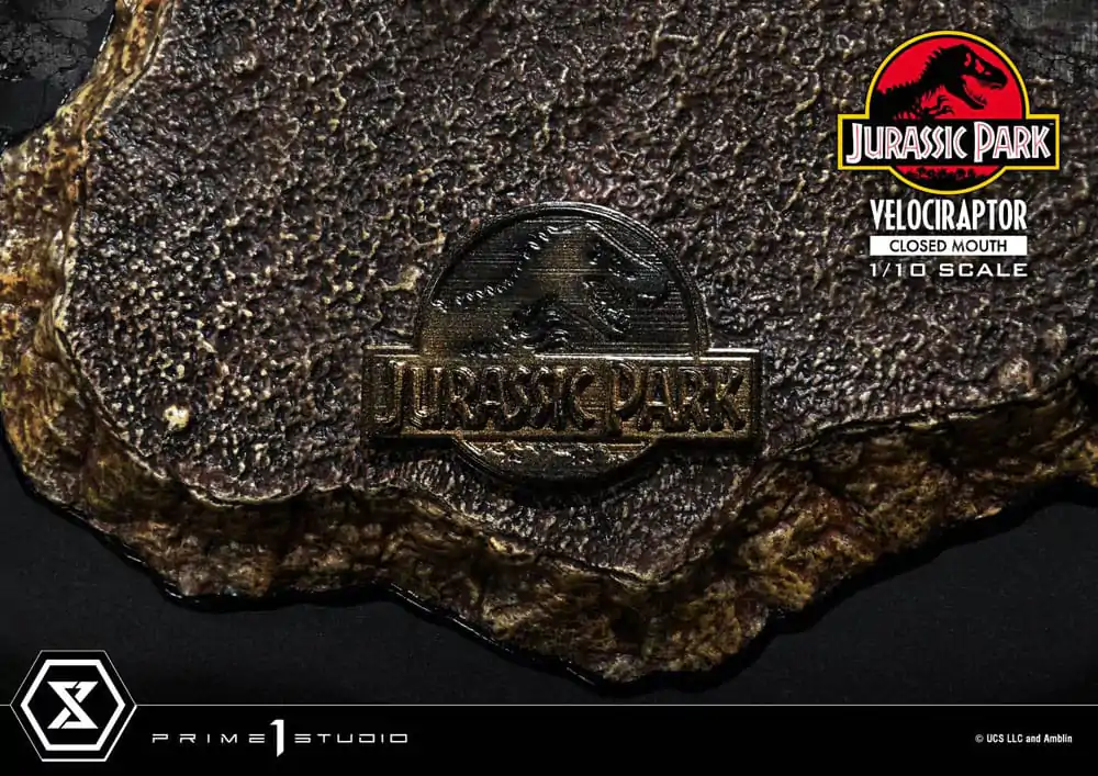 Jurassic Park Prime Collectibles 1/10 Velociraptor Closed Mouth szobor figura 19 cm termékfotó