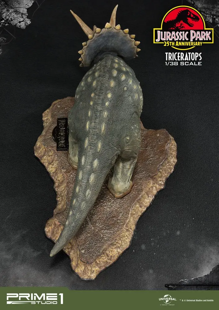 Jurassic Park Prime Collectibles 1/38 Triceratops PVC szobor figura 11 cm termékfotó