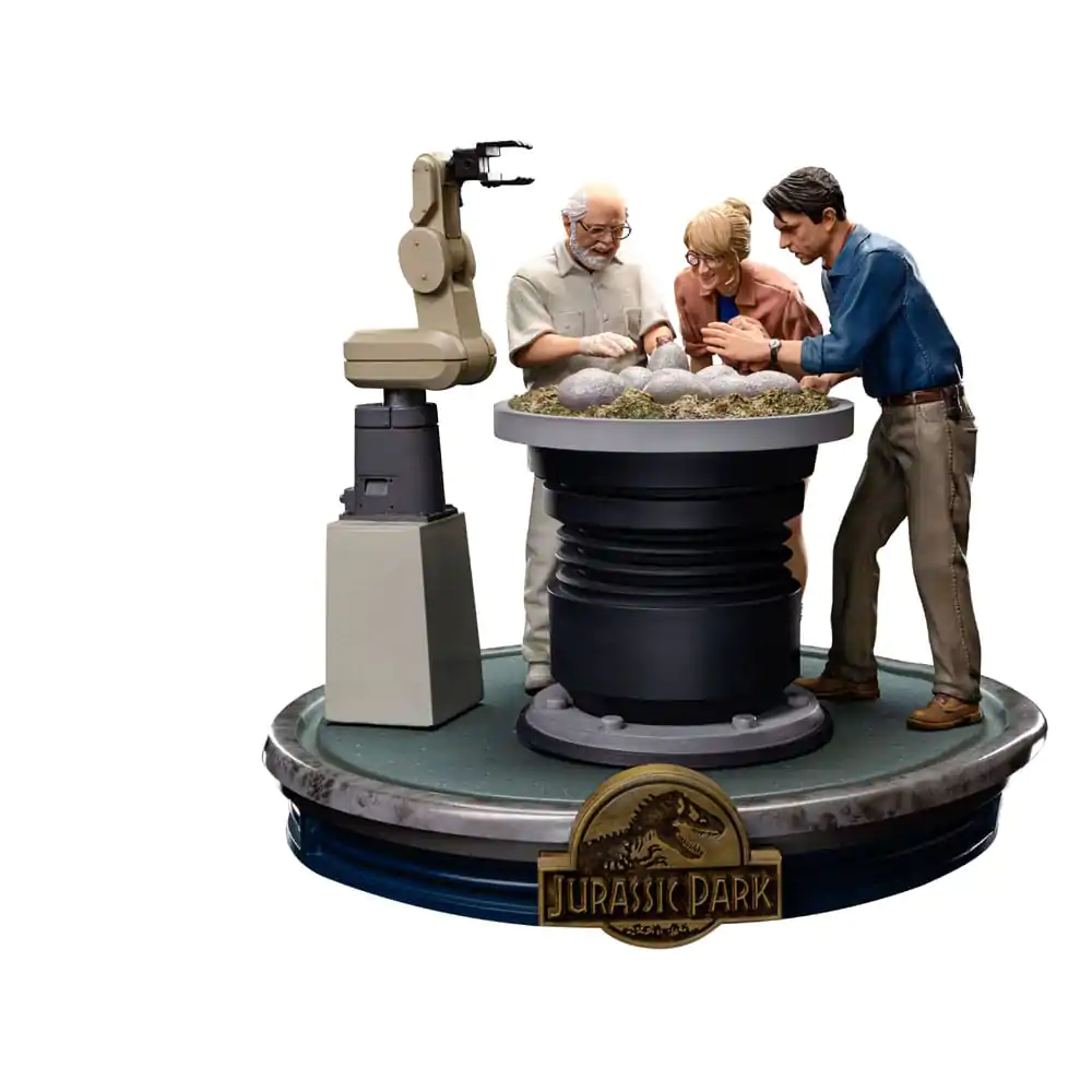 Jurassic Park Scale 1/10 Dino Hatching szobor figura 23 cm termékfotó