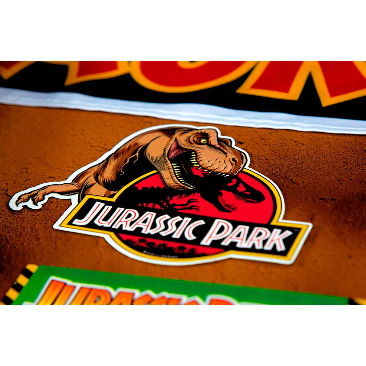 Jurassic Park Welcome Kit Amber fém doboz replika termékfotó