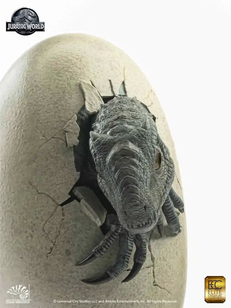 Jurassic World csomag of 3 1/2 Hatching Indominus Rex szobor figura 13 cm termékfotó