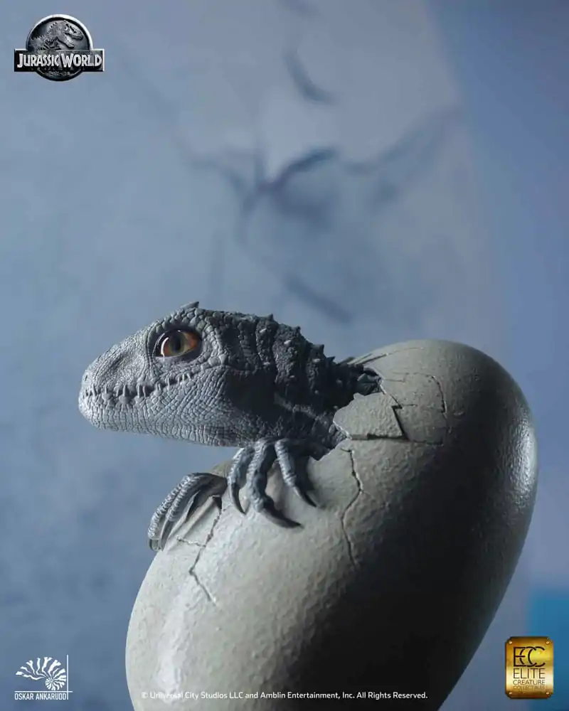 Jurassic World csomag of 3 1/2 Hatching Indominus Rex szobor figura 13 cm termékfotó