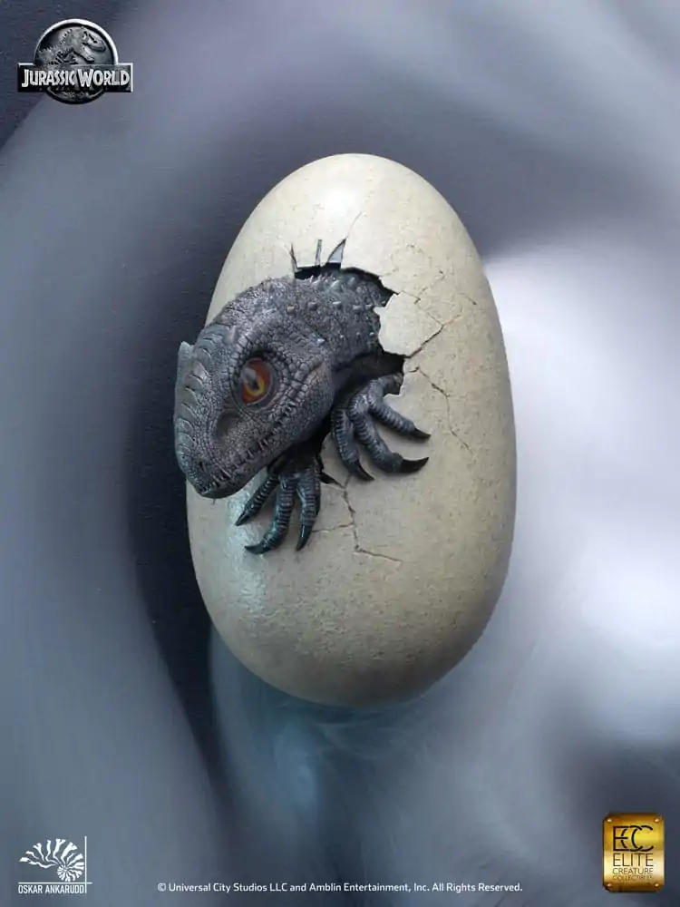 Jurassic World csomag of 3 1/2 Hatching Indominus Rex szobor figura 13 cm termékfotó