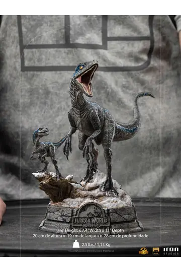 Jurassic World Dominion Deluxe Art Scale 1/10 Blue and Beta szobor figura 20 cm termékfotó