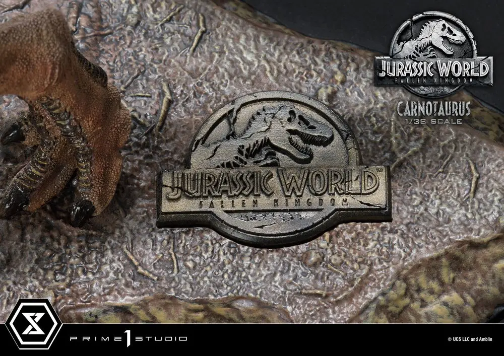 Jurassic World: Fallen Kingdom Prime Collectibles 1/38 Carnotaurus PVC szobor figura 16 cm termékfotó