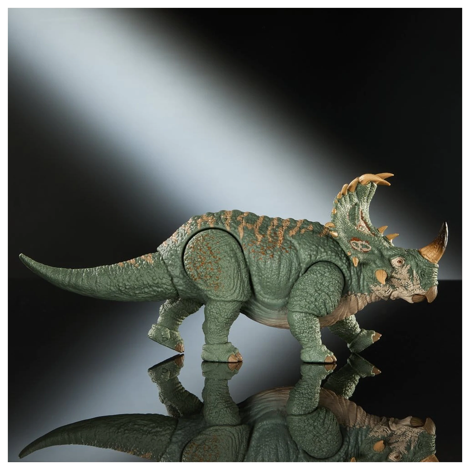 Jurassic World Hammond Collection Sinoceratops akciófigura  termékfotó