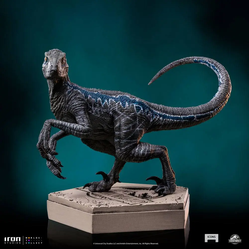 Jurassic World Icons Velociraptor B Blue szobor figura 7 cm termékfotó