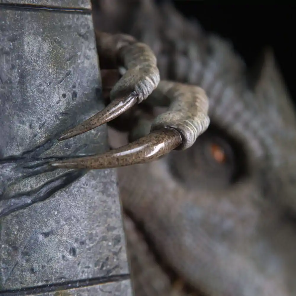 Jurassic World Indominus Rex mellszobor figura 27 cm termékfotó