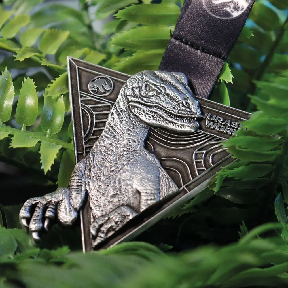 Jurassic World Raptor Training Commendation kitűző csomag Limitált kiadás termékfotó