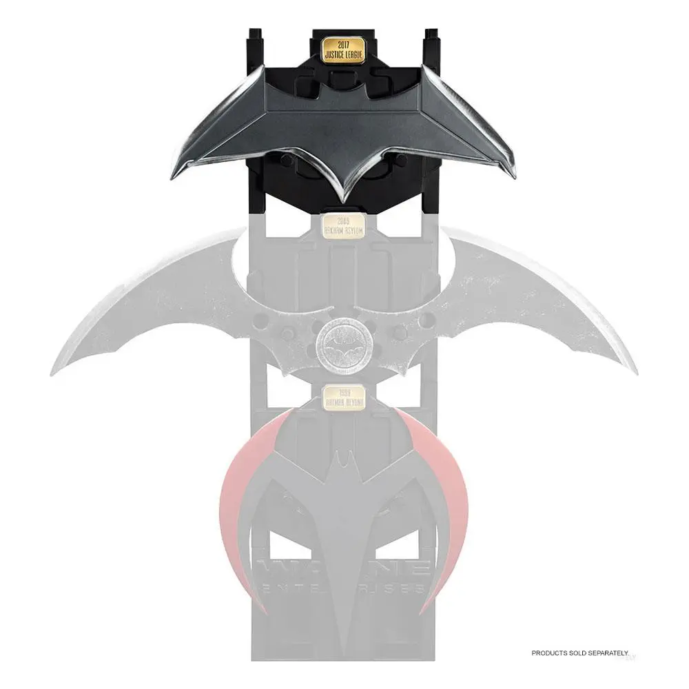 Justice League 1/1 Batarang replika 20 cm termékfotó