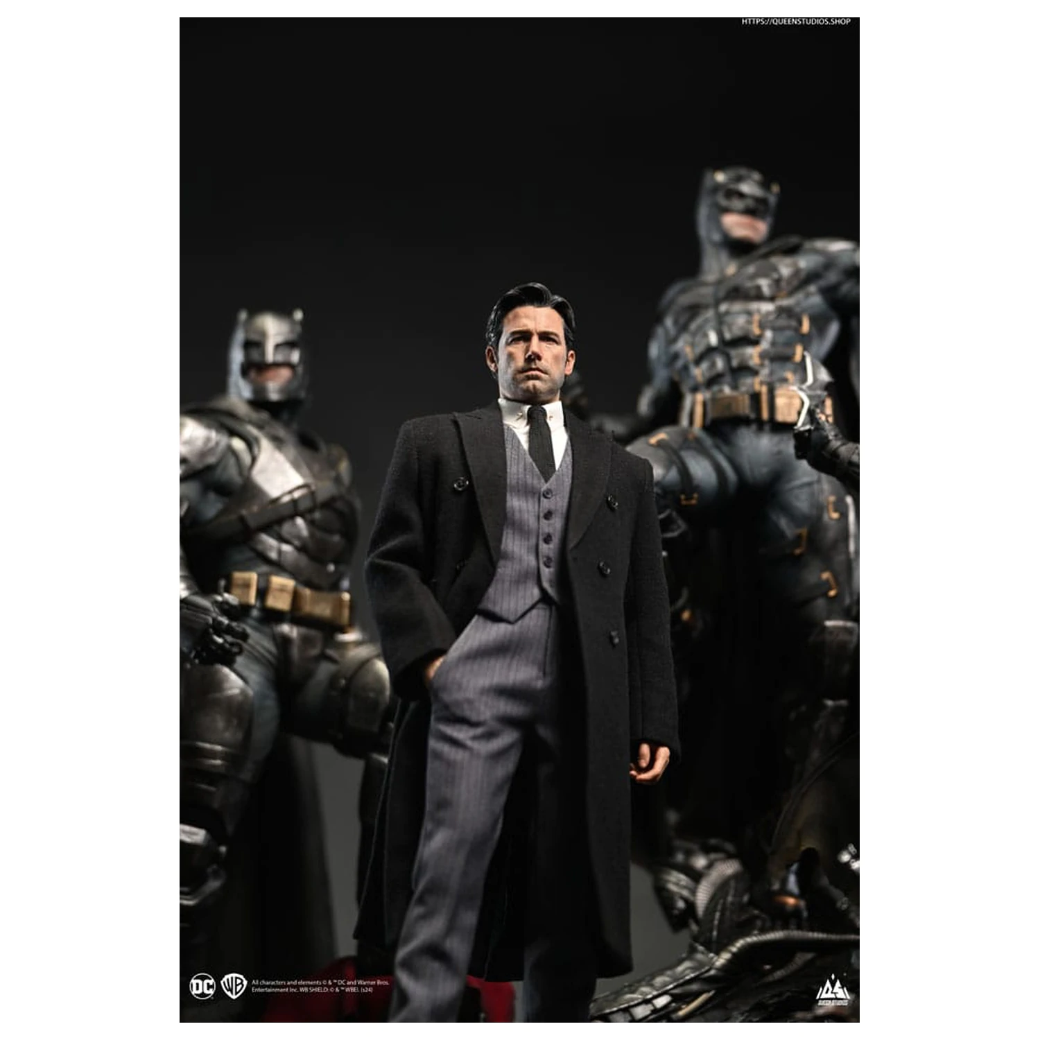 Justice League 1/4 Bruce Wayne (Ben Affleck) szobor figura  51 cm termékfotó