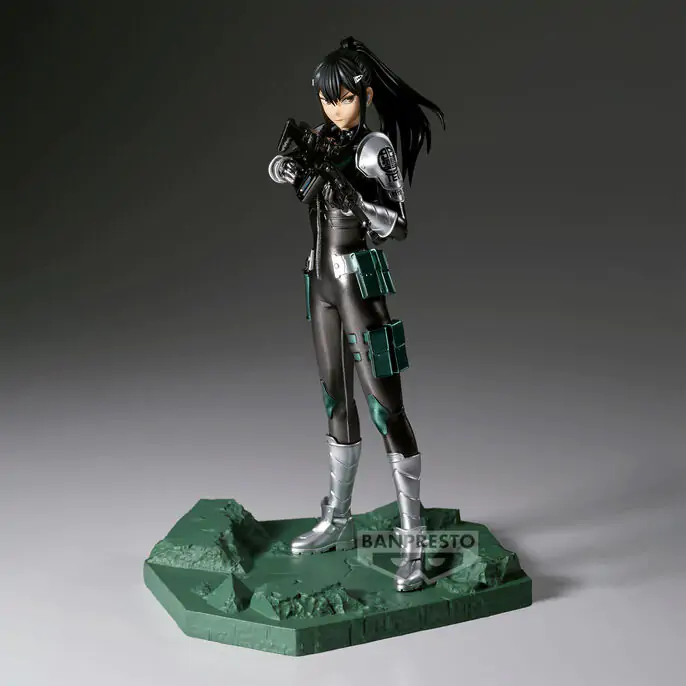 Kaiju No. 8 Mina Ashiro The Metallic figura 17cm termékfotó