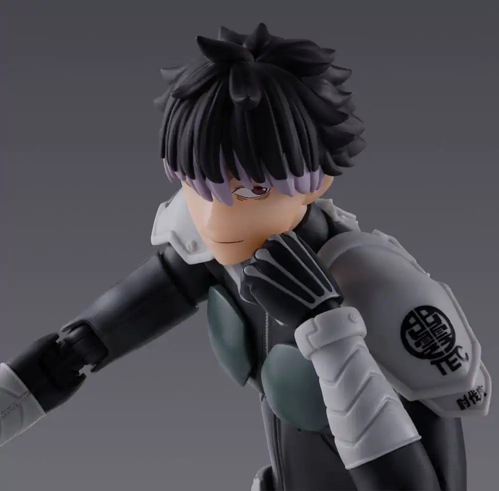 Kaiju No. 8 S.H.Figuarts akciófigura Gen Narumi 15 cm    termékfotó