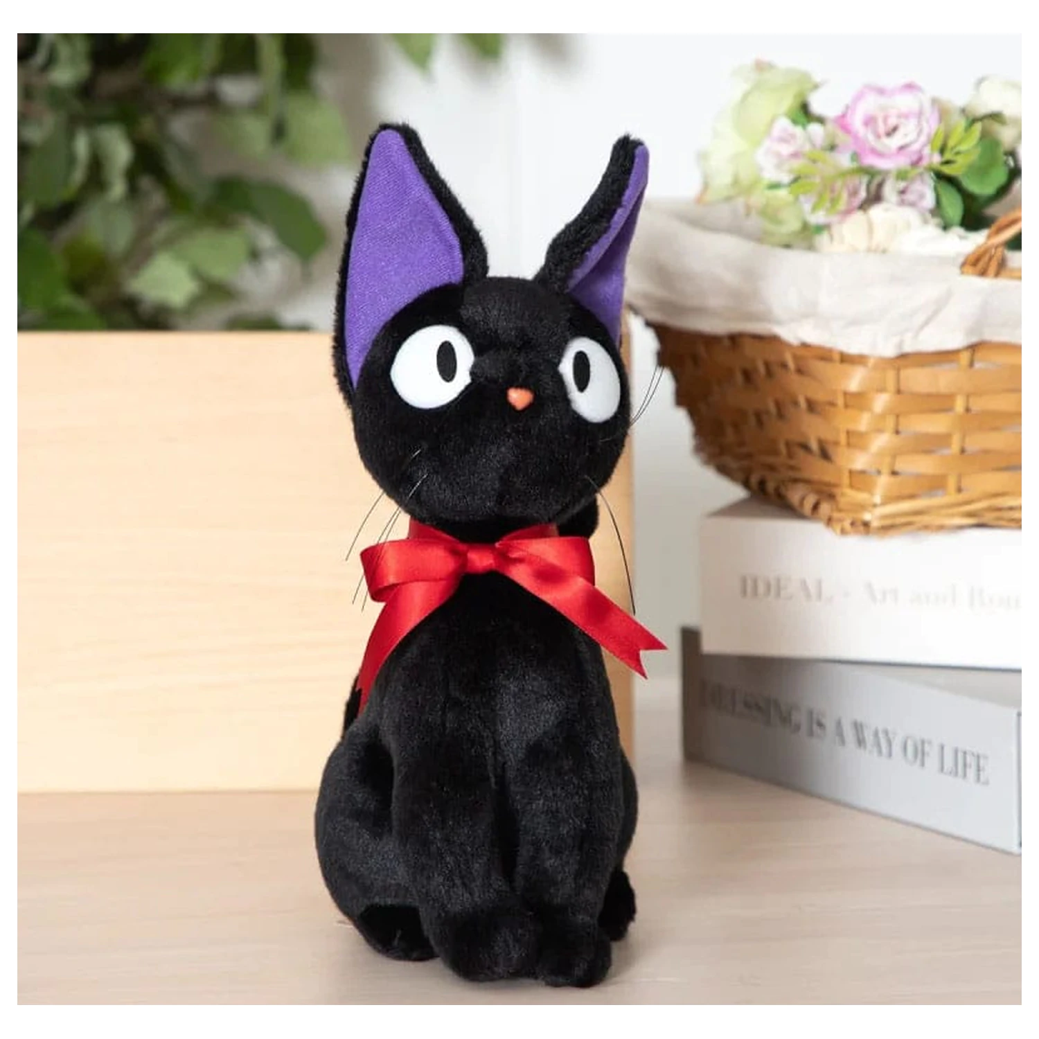 Kiki's Delivery Service Jiji Sitting M plüss figura 32 cm termékfotó