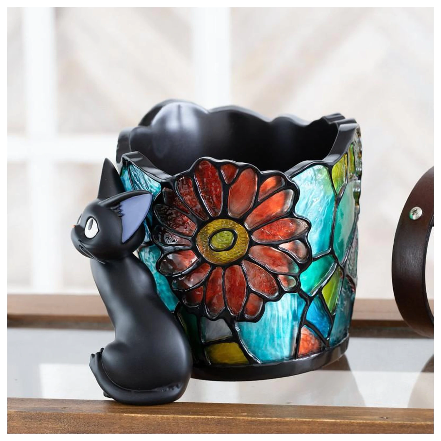 Kiki's Delivery Service Jiji Stained Planter Diorama bögre 18.5 cm termékfotó