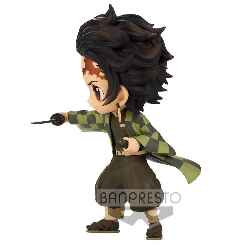 Kimetsu No Yaiba Demon Slayer Tanjiro Kamado Q posket figura 14cm termékfotó