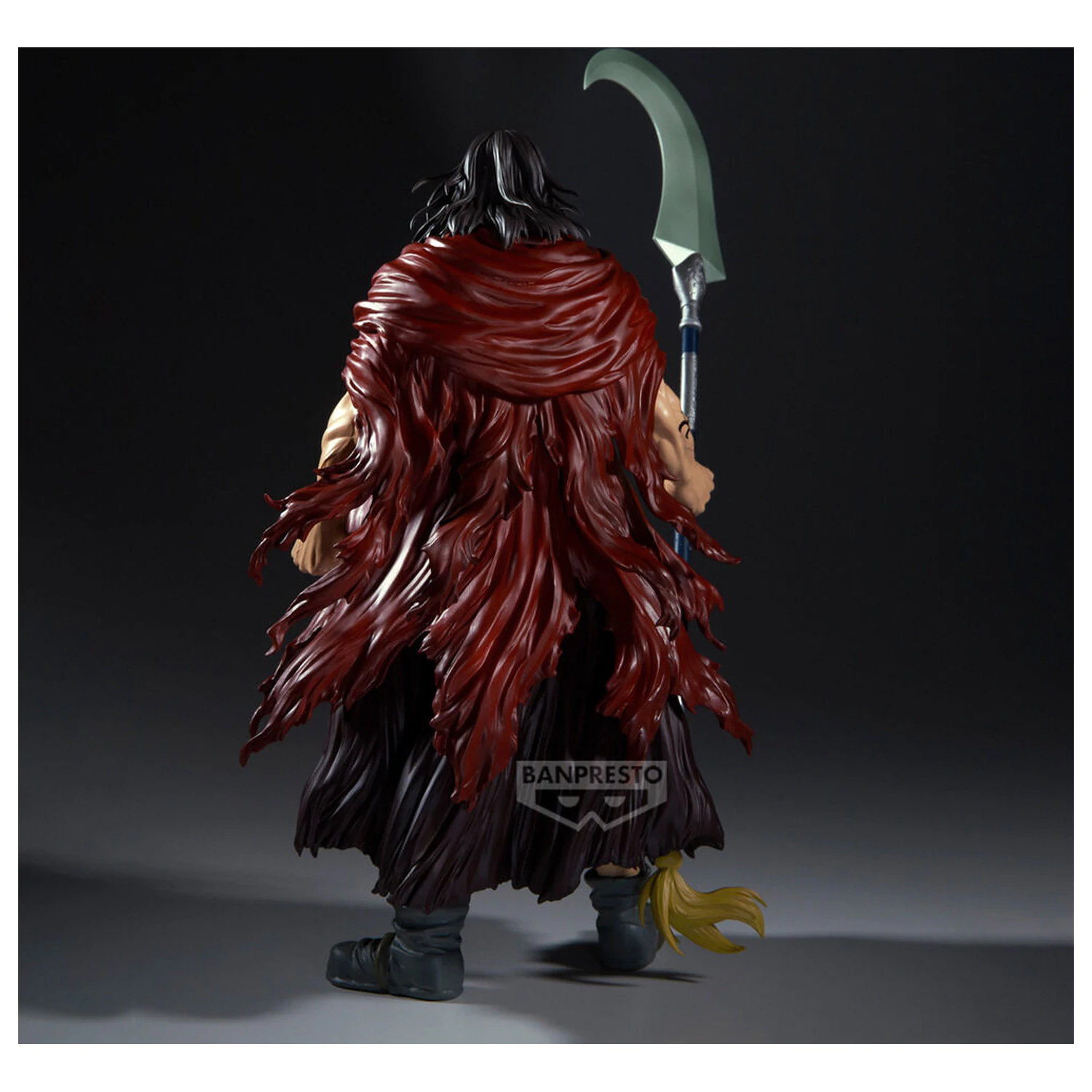Kingdom Grandista Hoken figura 34cm termékfotó
