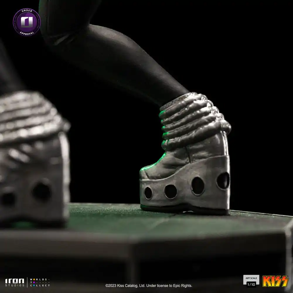 Kiss Art Scale 1/10 Paul Frehley szobor figura 19 cm termékfotó