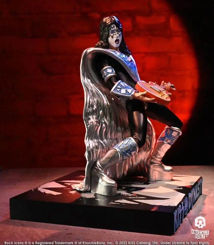 Kiss Rock Iconz 1/9 The Spaceman (Dynasty) szobor figura 21 cm termékfotó