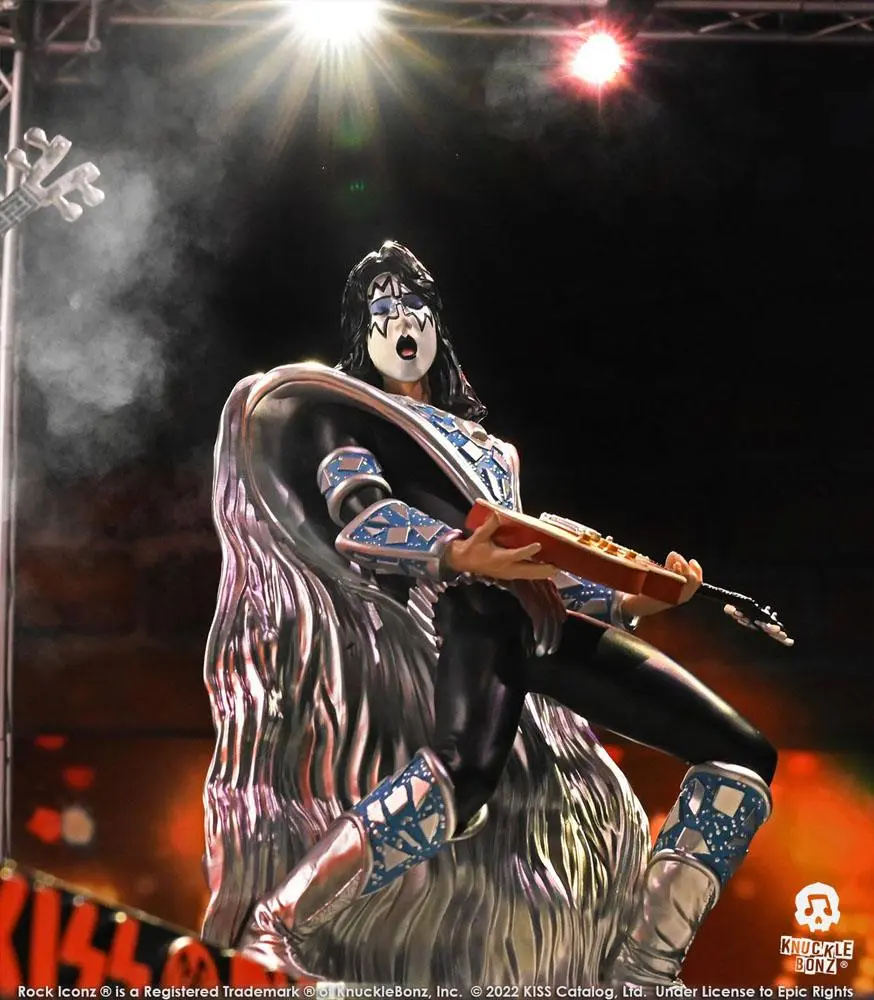 Kiss Rock Iconz 1/9 The Spaceman (Dynasty) szobor figura 21 cm termékfotó