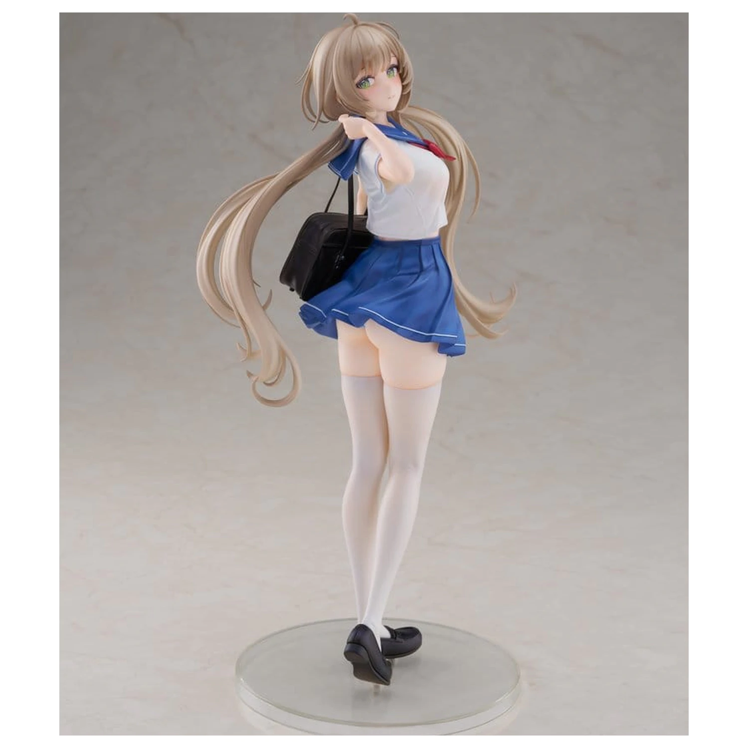 KoiKoi Sakura PVC figura 1/6 Momoko Uniform Ver. 27 cm termékfotó