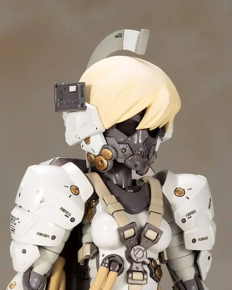 Kojima Productions Ludens Műanyag modell készlet 17 cm termékfotó