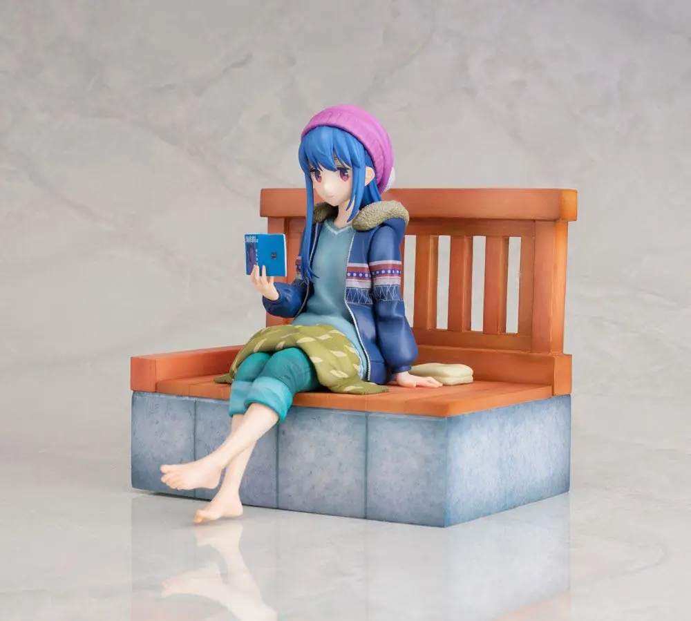 Laid-Back Camp 1/7 Rin Shima Footbath Ver. PVC szobor figura 17 cm termékfotó