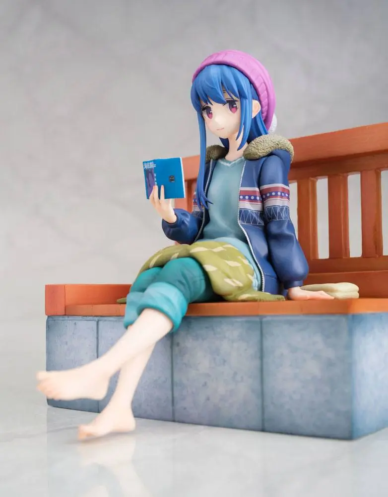 Laid-Back Camp 1/7 Rin Shima Footbath Ver. PVC szobor figura 17 cm termékfotó