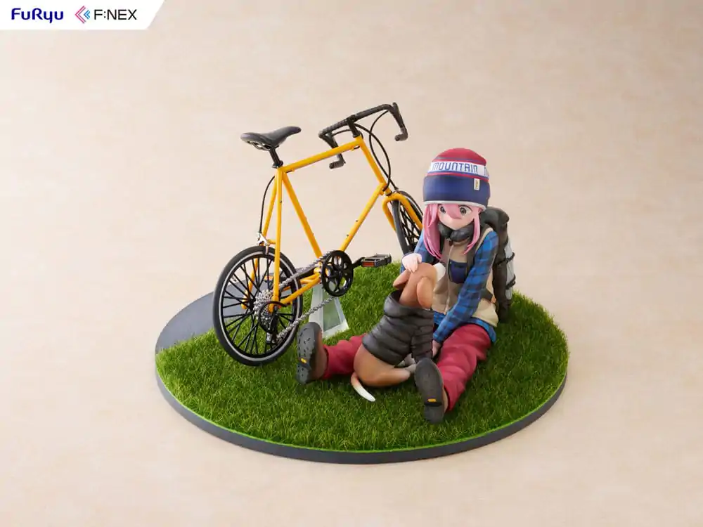 Laid Back Camp F:NEX 1/7 Nadeshiko Kagamihara PVC szobor figura 13 cm termékfotó