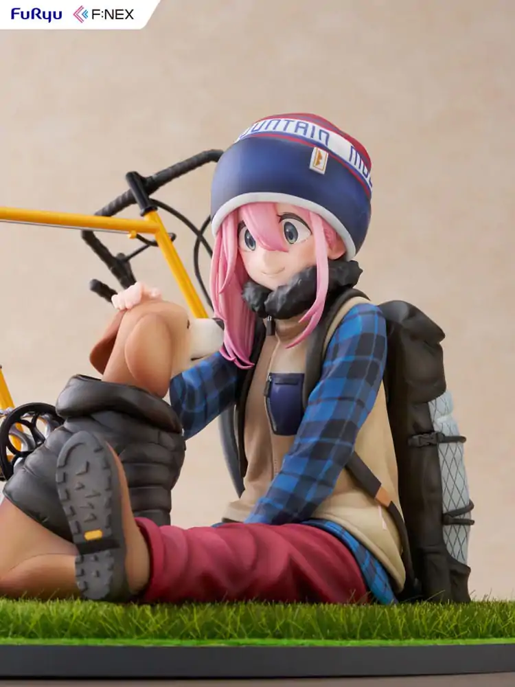 Laid Back Camp F:NEX 1/7 Nadeshiko Kagamihara PVC szobor figura 13 cm termékfotó