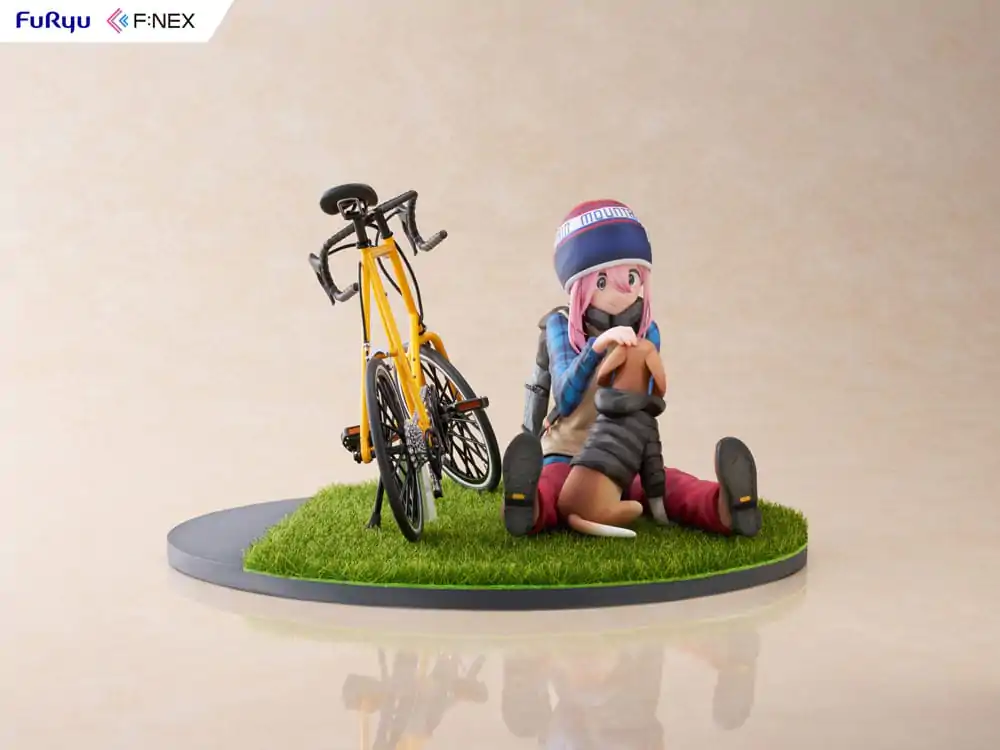 Laid Back Camp F:NEX 1/7 Nadeshiko Kagamihara PVC szobor figura 13 cm termékfotó