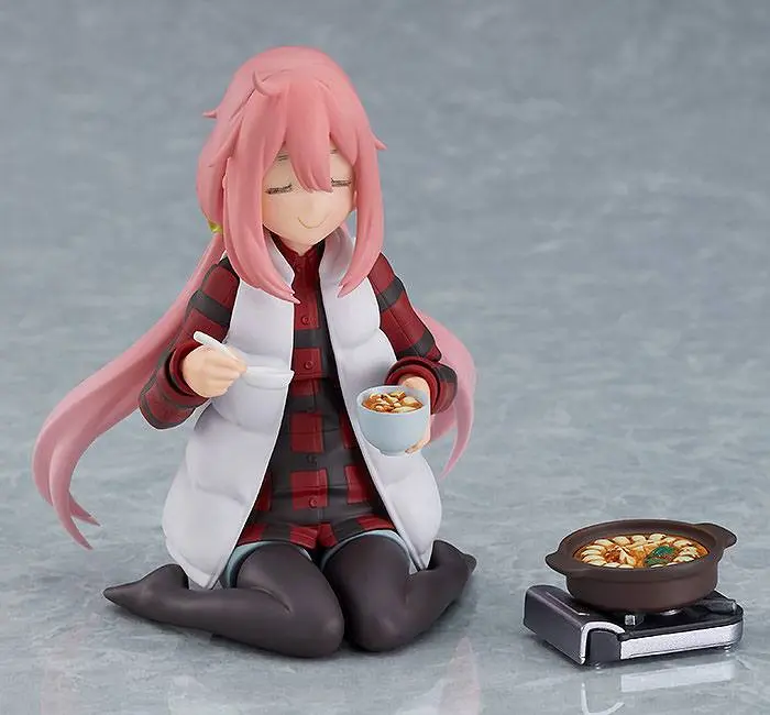 Laid-Back Camp Figma  Nadeshiko Kagamihara DX Edition akciófigura 13 cm termékfotó