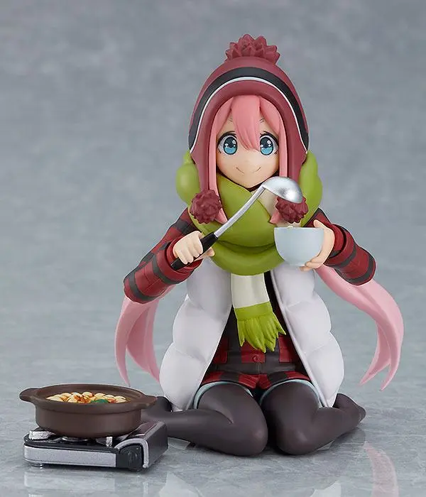 Laid-Back Camp Figma  Nadeshiko Kagamihara DX Edition akciófigura 13 cm termékfotó