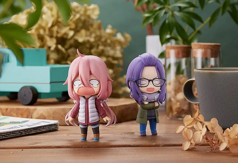 Laid-Back Camp Nadeshiko Sakura Kagamihara akciófigura 10 cm termékfotó