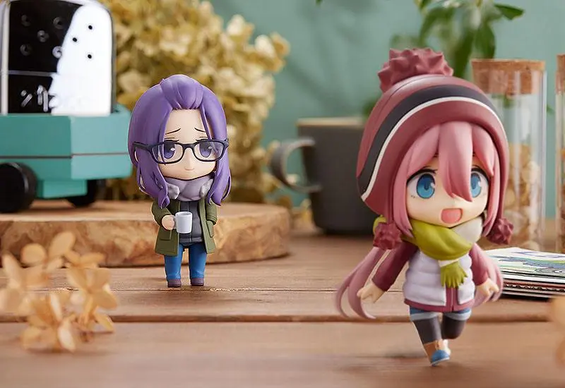 Laid-Back Camp Nadeshiko Sakura Kagamihara akciófigura 10 cm termékfotó