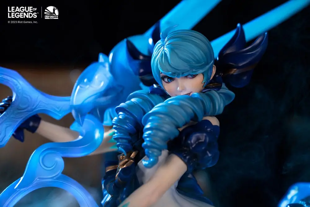 League of Legends 1/6 The Hallowed Seamstress - Gwen szobor figura 39 cm termékfotó
