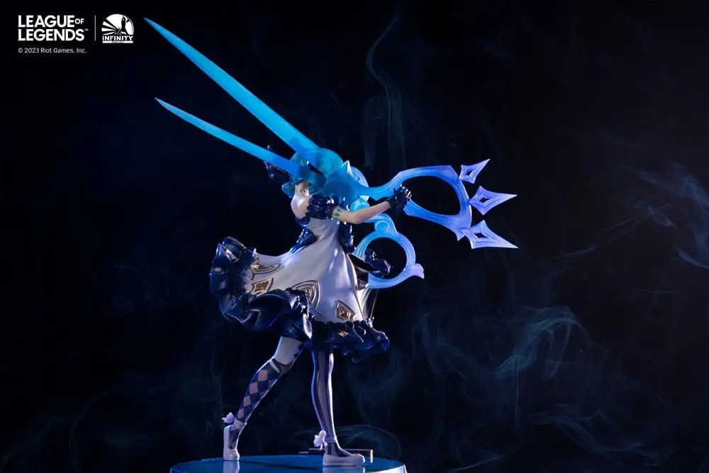 League of Legends 1/6 The Hallowed Seamstress - Gwen szobor figura 39 cm termékfotó