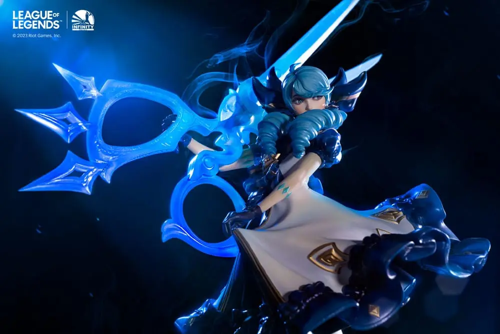 League of Legends 1/6 The Hallowed Seamstress - Gwen szobor figura 39 cm termékfotó