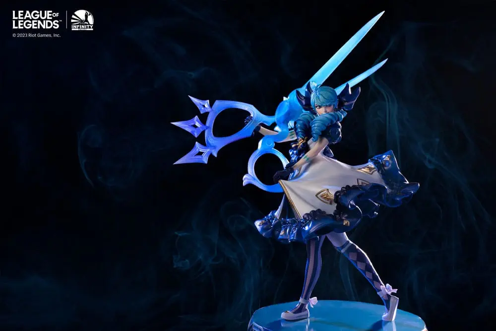 League of Legends 1/6 The Hallowed Seamstress - Gwen szobor figura 39 cm termékfotó