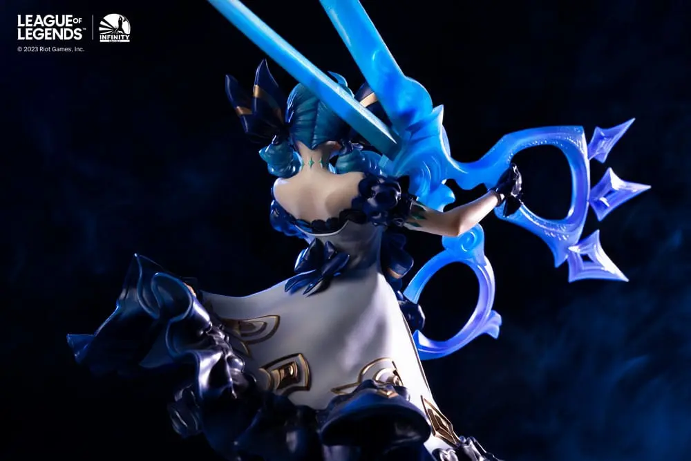 League of Legends 1/6 The Hallowed Seamstress - Gwen szobor figura 39 cm termékfotó